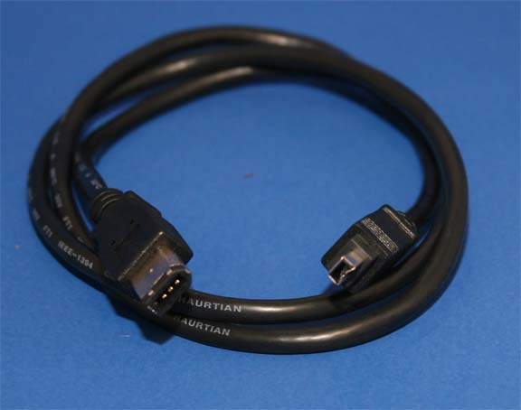 Firewire Cable 4-Pin to 6 Pin 3Ft